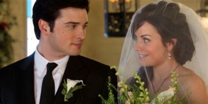 What episode is Clark and Lois wedding?
